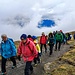 Gut 30 Wanderer folgen für die Gletscher-Initiative meinem letzten Zug zum Pizol