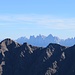 Karspitze im Zoom, dahinter Geisler- u. Puezspitzen
