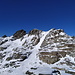 Die drei Gipfel des Piz Urschai Dadaint, in Bildmitte das Aufstiegscouloir