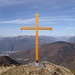 Das schöne, neue Gipfelkreuz auf dem Scrigno di Poltrinone.