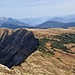 Blick auf den am meistens beganngenem Wanderweg der vom Glaubenpass her kommt ...
