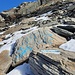Esiste una traccia bianco-blu che conduce al Piz Corbet passando sotto il Pizzo Quadro (quella intrapresa da me è indicata come "difficile" ma non lo è, quella sopra sarebbe facile)