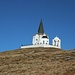 Die Kapelle Sveti Petar wurde nach dem Kampf von Kaimktsalan (I. Weltkrieg) für die im Kampf gegen Bulgarien gefallenen Serben erbaut.