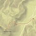 Karte mit eingezeichneter Route auf den جبل أم الدامي (Jabal ’Umm ad Dāmī; 1854m). Der eigezeichnete Parkplatz befindet sich auf 1410m unter einem Felsen bei einem Warnschild über Gefahren beim Bergwandern. Mit dem Allradfahrzeug könnte man auch etwas näher an den Berg heranfahren bis auf 1450m, allerdings spart braucht es gute Fahrkünste und man spart dabei lediglich 10 Minuten Fussmarsch. Die Schwierigkeit der Besteigung ist T2-3 mit wenigen einfachen Meter Klettern  in der Felsstufe gleich zu Beginn im I. Schwierigkeitsgrad.