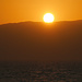 Tag 5 (24.10.) - العقبة (Al ‘Aqabah):<br /><br />Die Sonne geht über dem ägyptischen Sinai unter (Arabisch سيناء / Sīnā’).