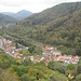 Blick vom Kostenfels hinunter nach Rinnthal.