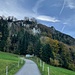 Der Aufstieg via Chälen beginnt direkt bei der Seilbahn-Talstation in Morschach.