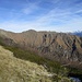 salendo verso il Monte Gradiccioli : panorama sul Monte Tamaro