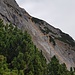 ungefährer Steigverlauf vom Weg ins Blausteigkar aus fotografiert - der Wiesenkessel ist hinter der Südostkante des Laliderer Falken verborgen