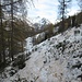 E dopo il pranzo, con il cielo un po’ velato, si ritorna a valle.