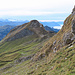 Blick im Aufstieg zum Piet zum vierten Gipfelziel, dem Fidisberg.