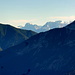 Im Zoom: Durchblick zum Karwendel zwischen Notkar und Kienjoch