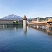 Luzern: Kappelbrücke und Titlis (eigentlich gehört dieses Bild ja nicht zur Aareschlucht - Tour, da ich jedoch mit dem Zug in Luzern gestartet bin und ich Zeit hatte für dieses Bild zu machen und weil das Wetter auch noch gut war, denke ich es darf sicher hier erscheinen) 