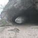 In dieser Höhle unterhalb des Hamburger Wappens fand ich Trockenheit für ein Vesper, bevor ich mich auf den Rückweg machte.