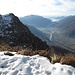 Sempre dalla Colma di Vercio, vista sul soleggiato versante che guarda la Val d’Ossola. In centro foto sono visibili in fiume Toce, il Mottarone e il Lago d’Orta.