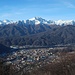 Gipfelblick über Borgosesia zum Monte Barone.
