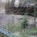 Blick zurück zum Lochbachgiessen vom steilen Treppenweg