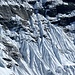 wilde Eisstrukturen prägen den Mahakulung Peak