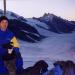 Sonnenaufgang frühmorgens beim Regenmesser P.3411m beim Einstieg auf den  felsigen Rücken der Kranzbergegg. Unter uns ist der Konkordiaplatz wo drei Gletscher sich zum Grossen Aletschgletscher vereinigen. Das Eis ist dort 900m dick!