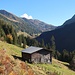 Ein Heustadel vor typischer Kulisse der Kitzbüheler Alpen.