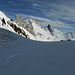 Ankunft auf der Selle Aubert, darüber von links P. 2015, Les Pucelles, Dent de Savigny, Dent de Ruth, Zuckerspitz und über dem Plan de Savigny der Amelier