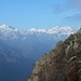Intanto il meteo sta decisamente migliorando e, scomparendo le nuvole, si vedono il Monte Rosa e le montagne svizzere.