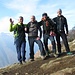 E rieccoci sulla cima del Monte Faiè (m 1352). Da sinistra, io, Paolo, Gigi, Giordano.