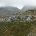 Il bellissimo nucleo di cascine riattate all'Alpe Spluga