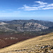 Serra Dolcedorme - Ausblick am Gipfel, u. a. mit La Falconara und Timpa di San Lorenzo.