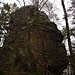 Der Hauptturm dürfte vermutlich der höchste freistehende Felsen in den Bodensteinern sein. Nicht unter III zu haben!