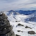 Gipfelblick zum Gotthardpass und die wunderbare Skitourenregion...am liebsten will man überallhin abfahren.