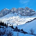 <b>Veduta su Partnun (1763 m), una valle montana dove si pratica l'alpeggio.</b>