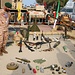 Tag 2 (26.2.) - الكويت (Al Kuwayt):<br /><br />Diverses Kriegsmaterial wurde an der Militärshow der Kuwaitischen Armee gezeigt wie hier kleinere Kampfelemenente.