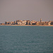 Tag 6 (2.3.):<br /><br />Nach 40 Minütiger Fahr erreichten wir schliesslich die Insel فيلكا (Faylakā) mit dem Hauptort الزور (Az Zawr). Sie ist mit 43km² die zweitgrösste Insel des Emirats Kuwait.
