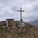 Gipfelkreuz mit Altar