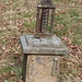 Louchov, Friedhof, Grabmalrest