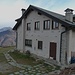 rifugio parpinasca, aperto su prenotazione e tutti i weekend da pasqua a settembre
