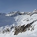 Blick über Gruebenhütte und -gletscher zum Grossen Diamantstock