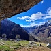 Der prächstige Ausblick ins obere Valle Vercasca bei Sciüres, dem oberen Teil der Alp Pescia.