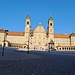 Die Klosterkirche Einsiedeln im Abendlicht.