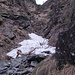 Sul fondo del Vallone del Rio Ancino anche resti di valanga