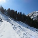 Auf dem Weg zur Ascharina Alp befindet sich eine Skiaufstiegsspur.