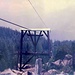 Agosto 1986: la teleferica Mastabbia-Lago di Chiesa per lo scarico del talco.<br />Ancora in funzione.