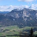 Der mächtige Dobratsch in den Gailtaler Alpen.