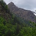 Poco prima dell'Alpe di Ripiano compare il Mottascio, accesso alla cresta