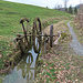 Überreste von einem Wasserrad bei der Badi Möischter (Photo vom Winter 2023).
