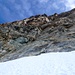 Abseilzone oberhalb des Westgrates vom Gletscher aus gesehen