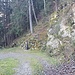 Abstieg - in der Bildmitte der Aufstiegsweg nach Lanebach bei welchem ich am Vormittag aufgestiegen bin.