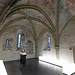 Man findet in der Burg mehrere grosse Räume / Hallen und mittelalterliche Relikien. Auf dem Foto ist die Burgkapelle von Chillon.