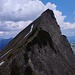 Der markante Gipfelaufbau ist wohl der Grund für den Namen des Berges 